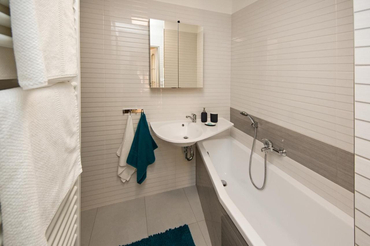 לוהקוביק Apartman Marica מראה חיצוני תמונה